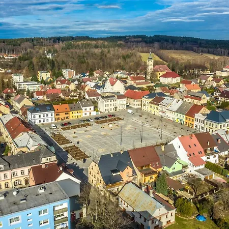 Na Namesti Homestay Nove Mesto pod Smrkem